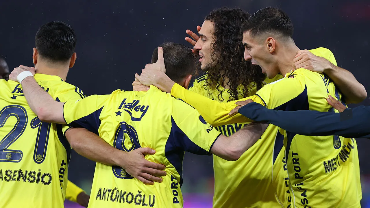 Fenerbahçe'nin Gaziantep FK maçı 11'i açıklandı: Yıldız isim geri döndü