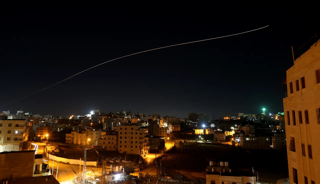 İsrail'de füze korkusu! Alarmlar çaldı, halk sığınaklarda