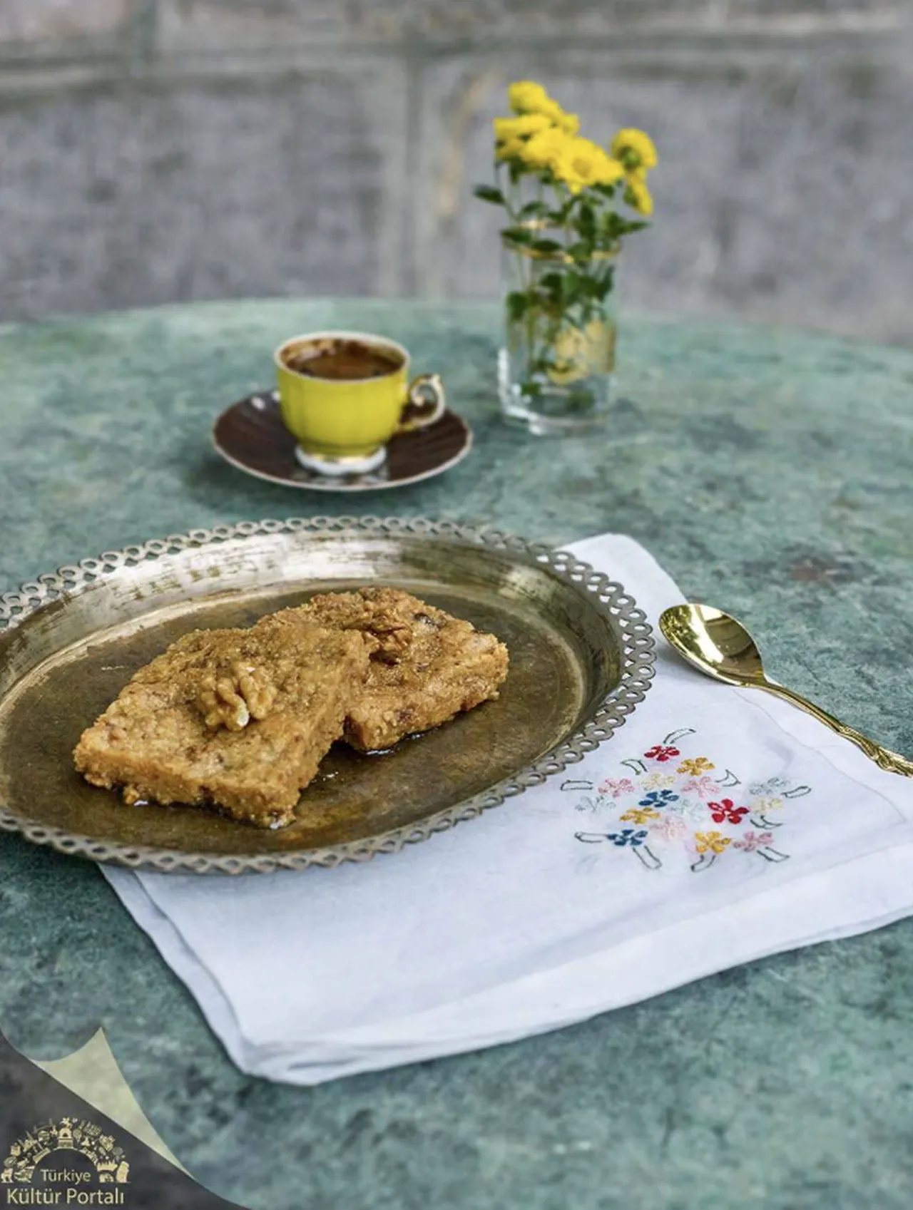 Kayseri mutfağının gizli hazinesi! Nevzine tatlısı tarifi