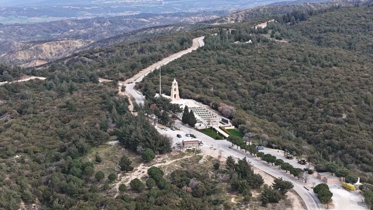 Çanakkale 57. Alay Şehitliği