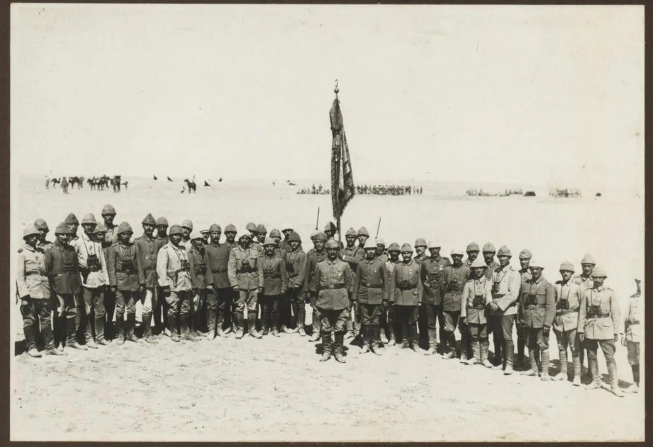 Mehmetçiğin meşhur fotoğrafının sırrı çözüldü! Önce Çanakkale'de sonra Gazze'de destan yazmışlar