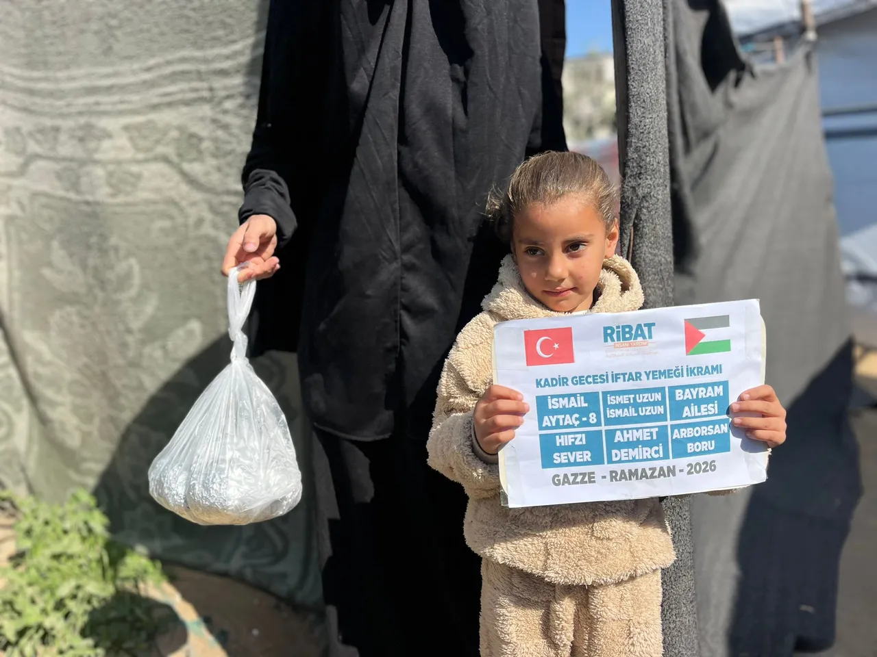 Ribat’tan Gazze’de 50 bin kişilik iftar