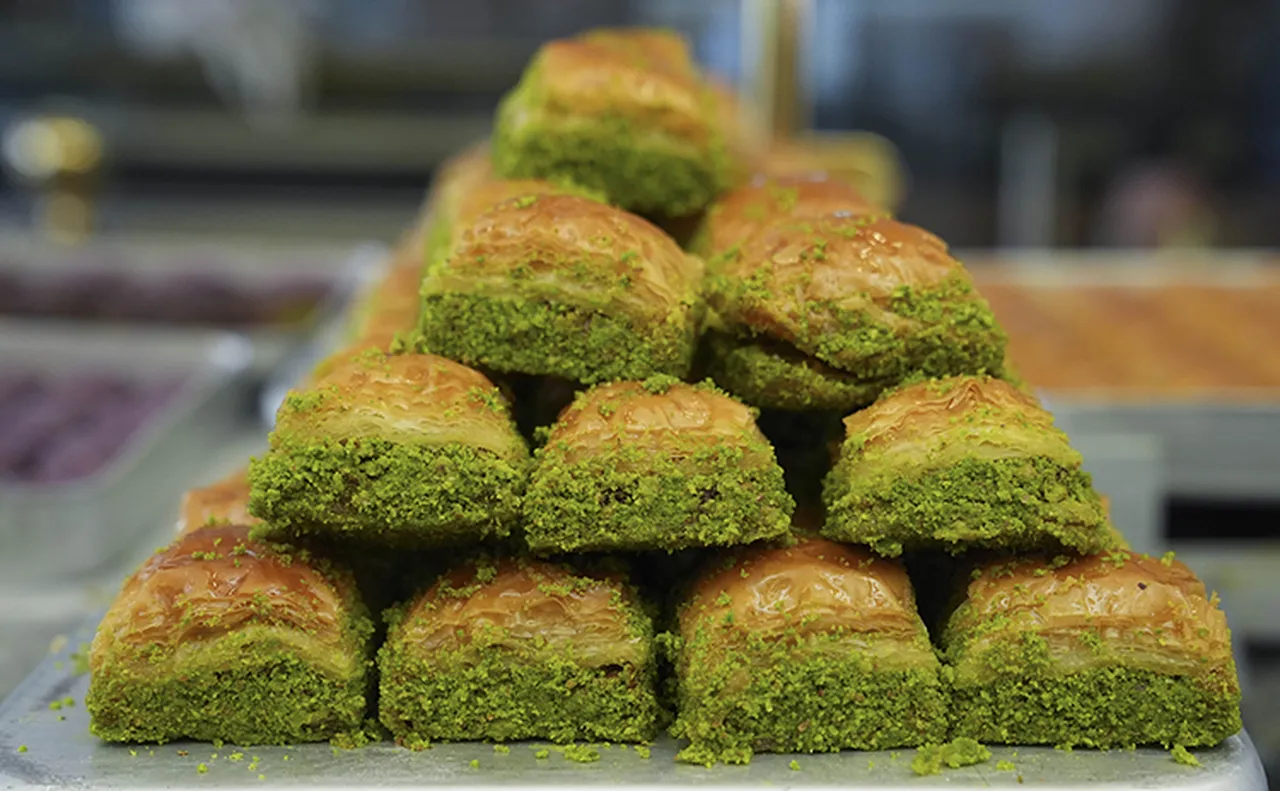 TMSF, Türkiye'nin ünlü baklavacısını satışa çıkardı!