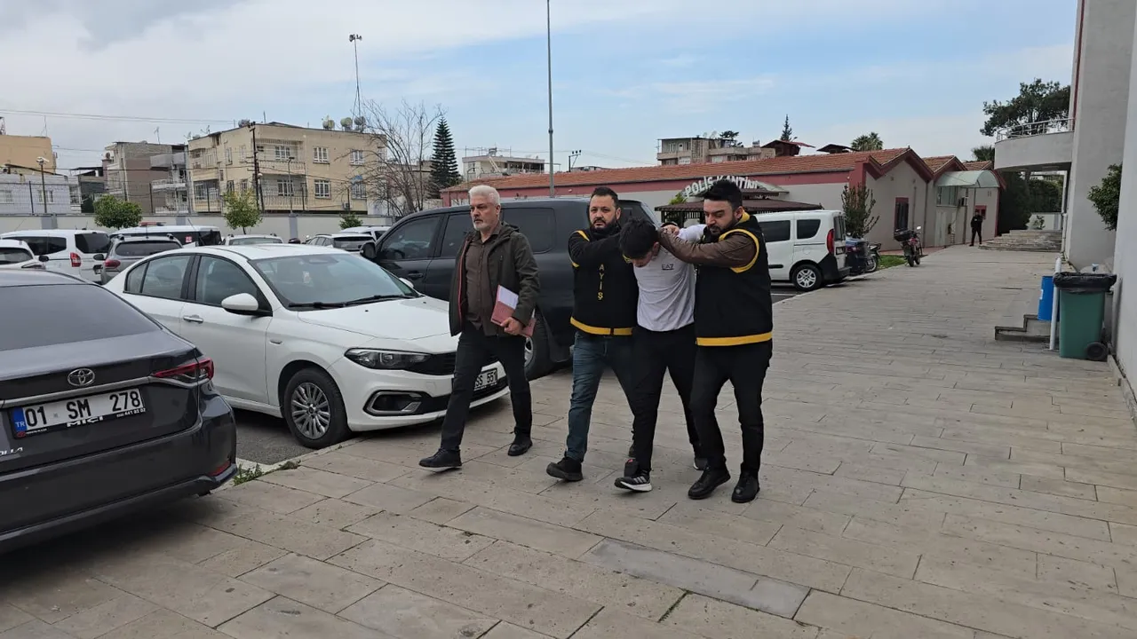 1 milyon değerinde altınları çalıp böyle eğlendiler! Keyifleri kısa sürdü