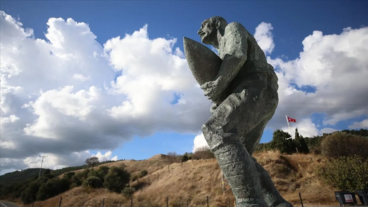 Çanakkale Savaşları'nın seyrini değiştirdi... Seyit Onbaşı (Seyit Ali) kimdir, kaç kilo mermi taşıdı?