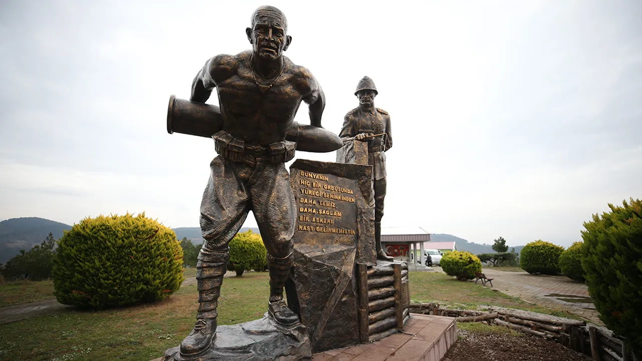 Çanakkale Savaşlarının seyrini değiştirdi... Seyit Onbaşı (Seyit Ali) kimdir, kaç kilo mermi taşıdı?