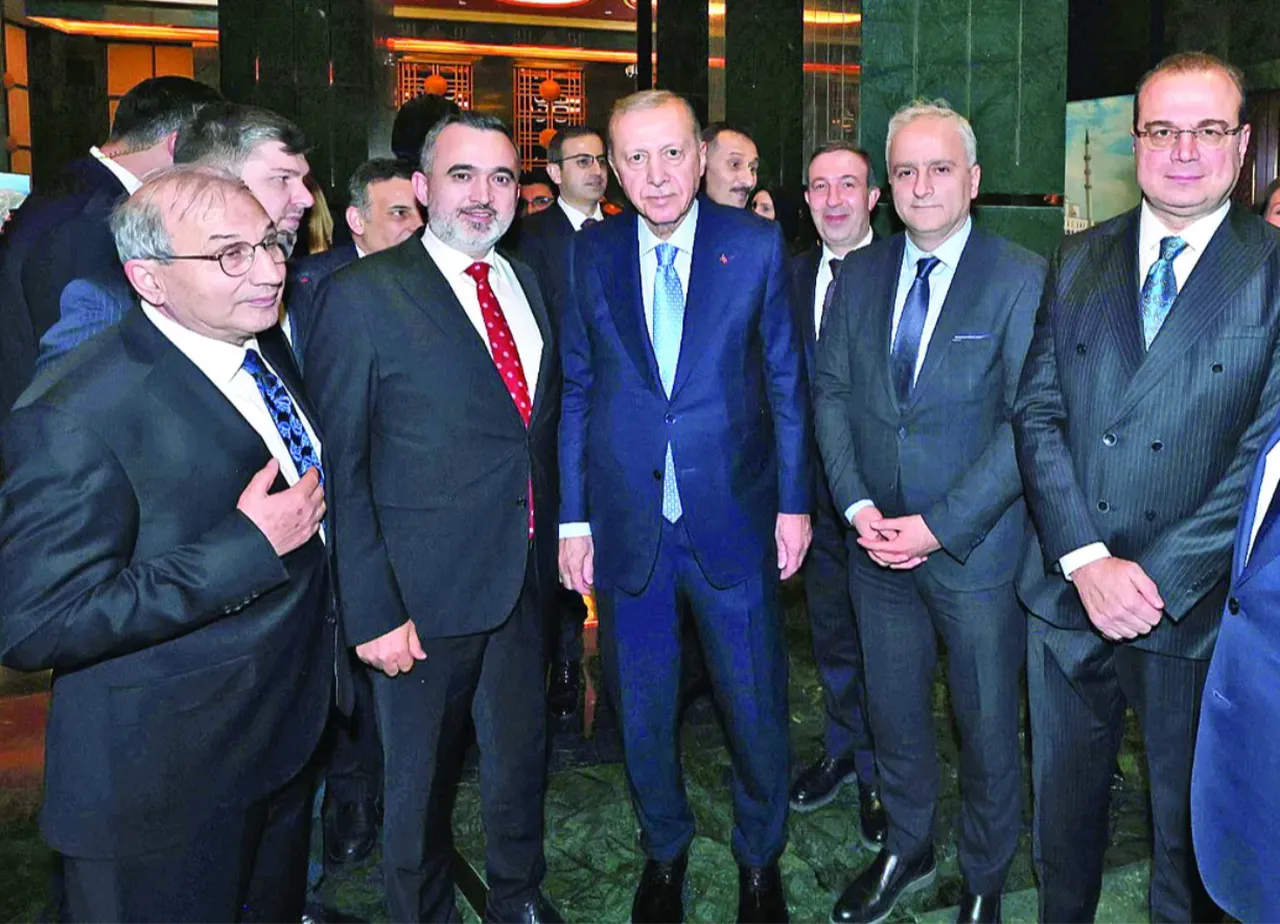Cumhurbaşkanlığı Küllüyesi'ndeki iftar programına, İhlas Medya Grubu geniş katılım sağladı.