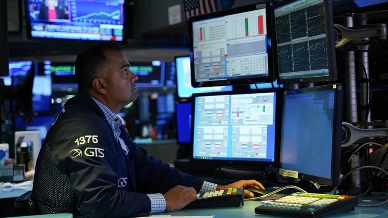 Dev bankadan alım için bekleyenlere 