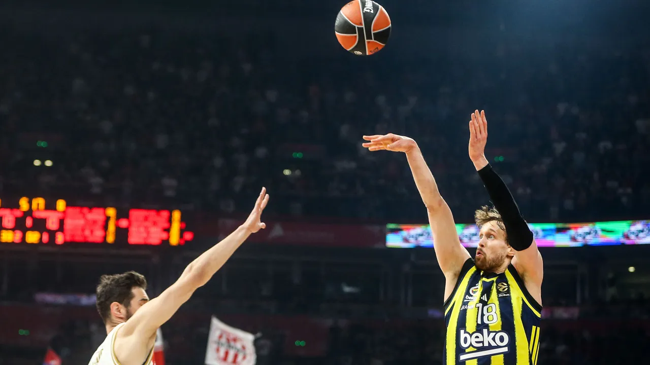 EuroLeague'de 32'nci hafta heyecanı: Maç programı
