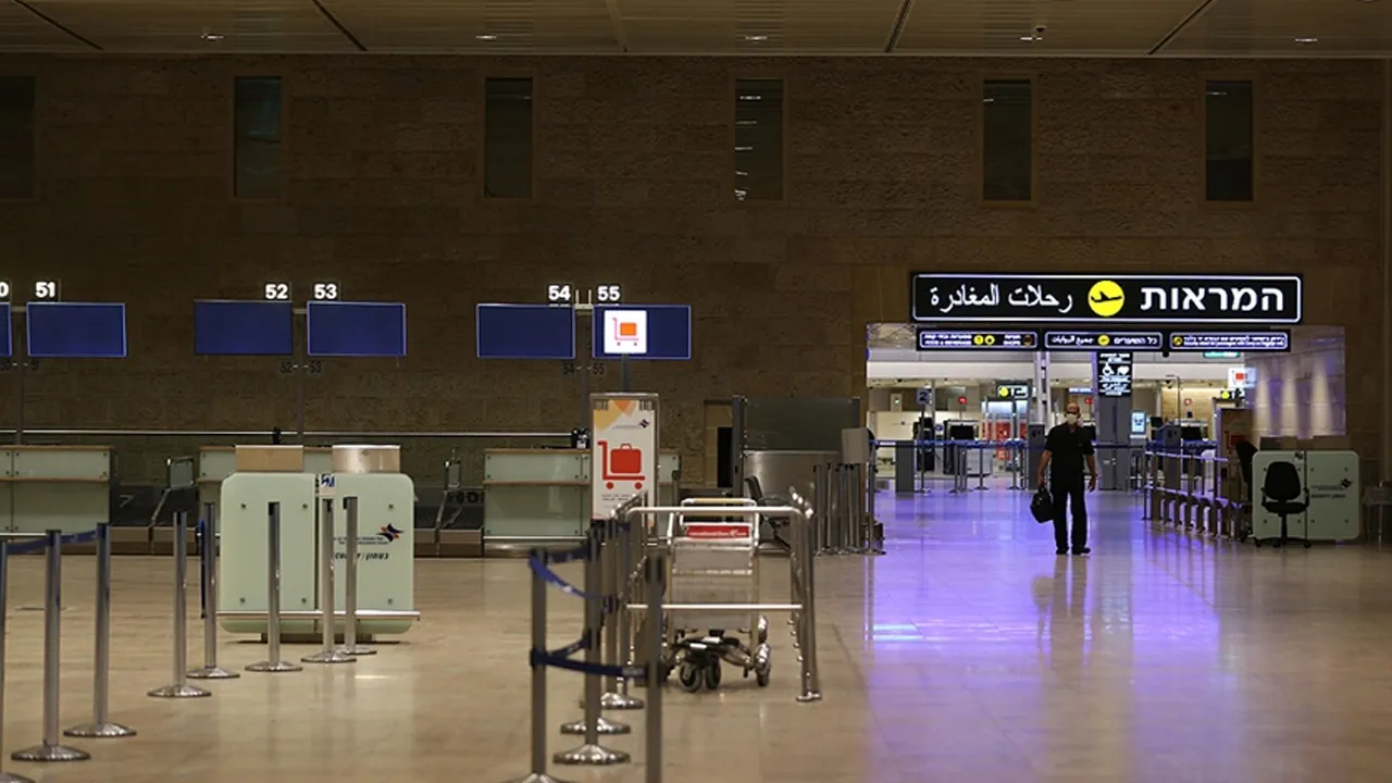 İran, Ben Gurion Havalimanı'nı vurdu! 3 özel uçak hasar aldı