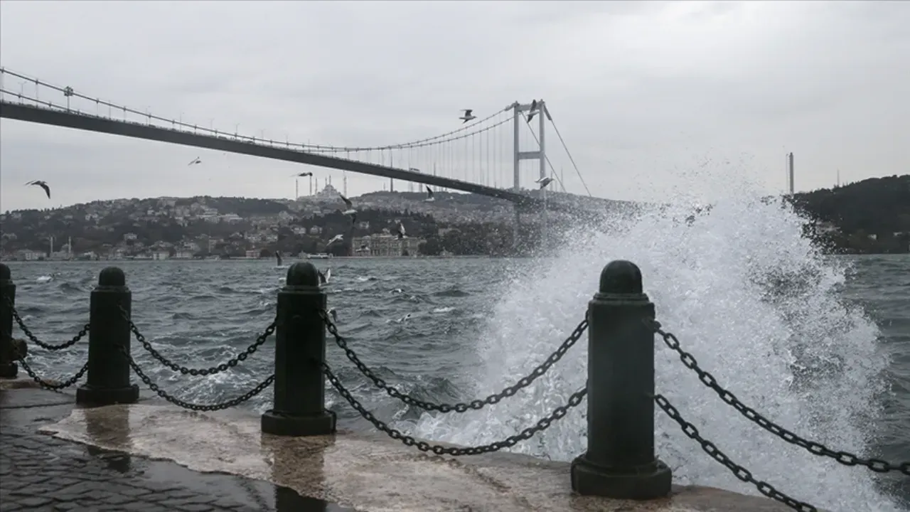İSTANBUL İÇİN FIRTINA UYARISI