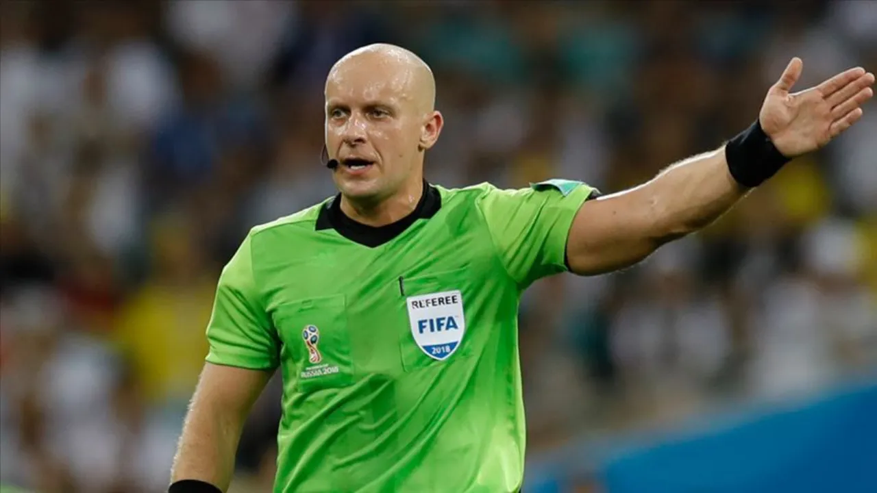 Liverpool-Galatasaray maçının hakemi Szymon Marciniak kimdir?