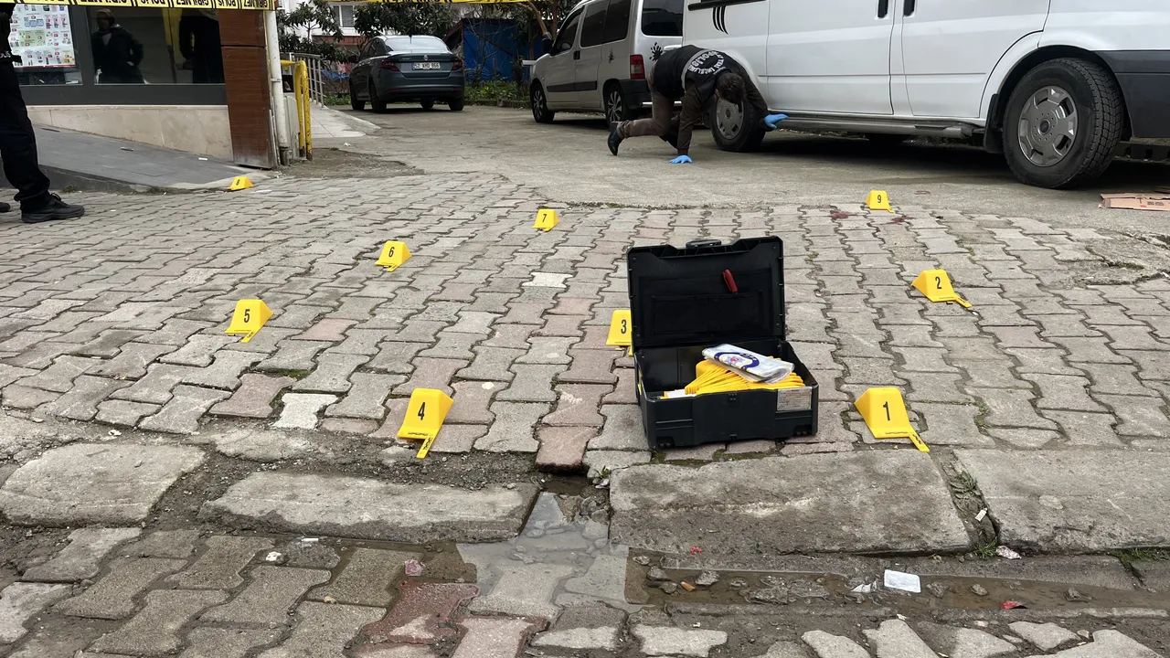 Sokak ortasında kanlı hesaplaşma: Husumetlisini 10 kurşunla öldürdü