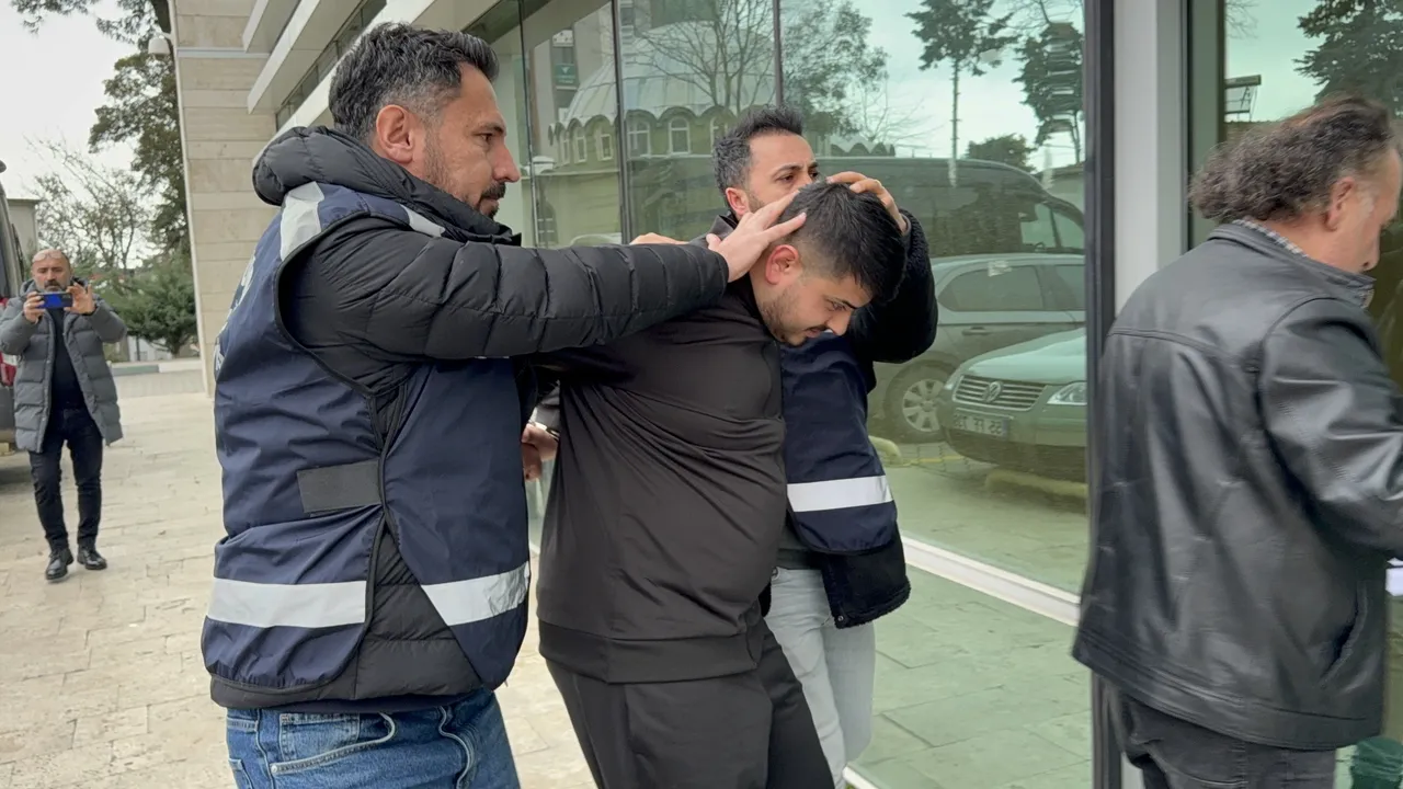 10 yıl hapis cezası aldı, pişkin sözleri ‘Pes’ dedirtti: Seneye görüşürüz