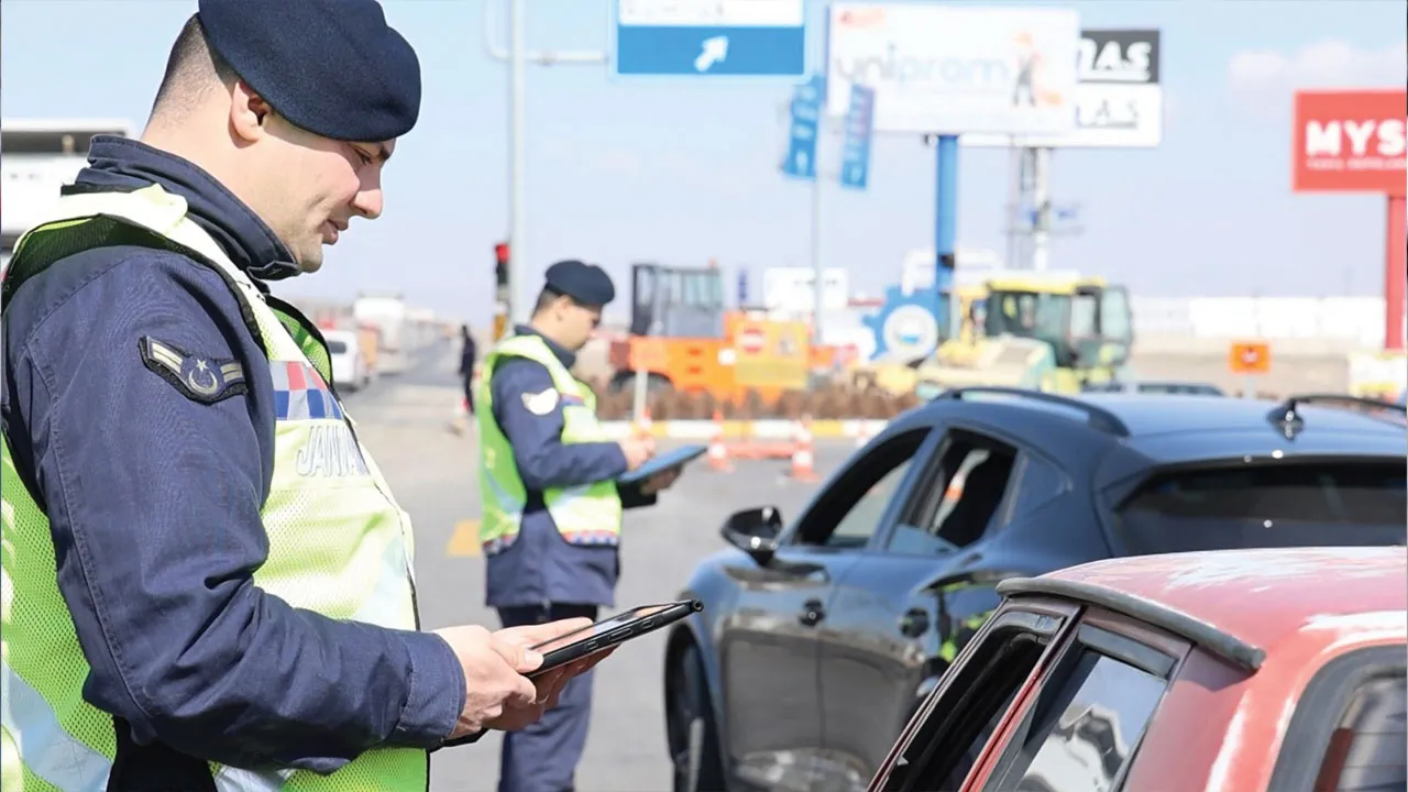 Bayram 314 bin görevliyle daha güvenli olacak! Havadan, karadan, denizden denetim...