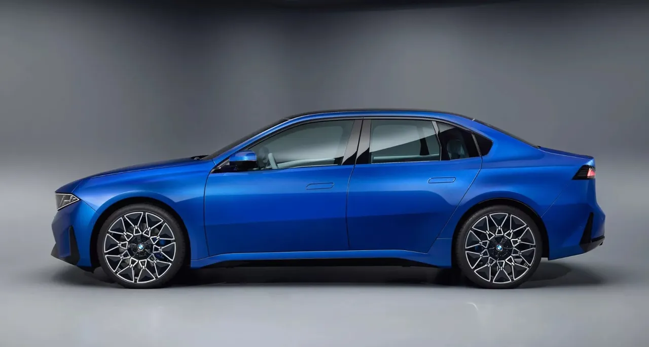 BMW’nin 3 serisi elektriklendi! Yeni i3 resmen tanıtıldı