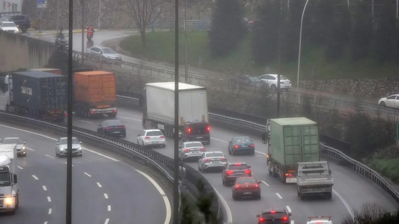 Bu yıl da değişmedi! TEM'de bayram yoğunluğu başladı