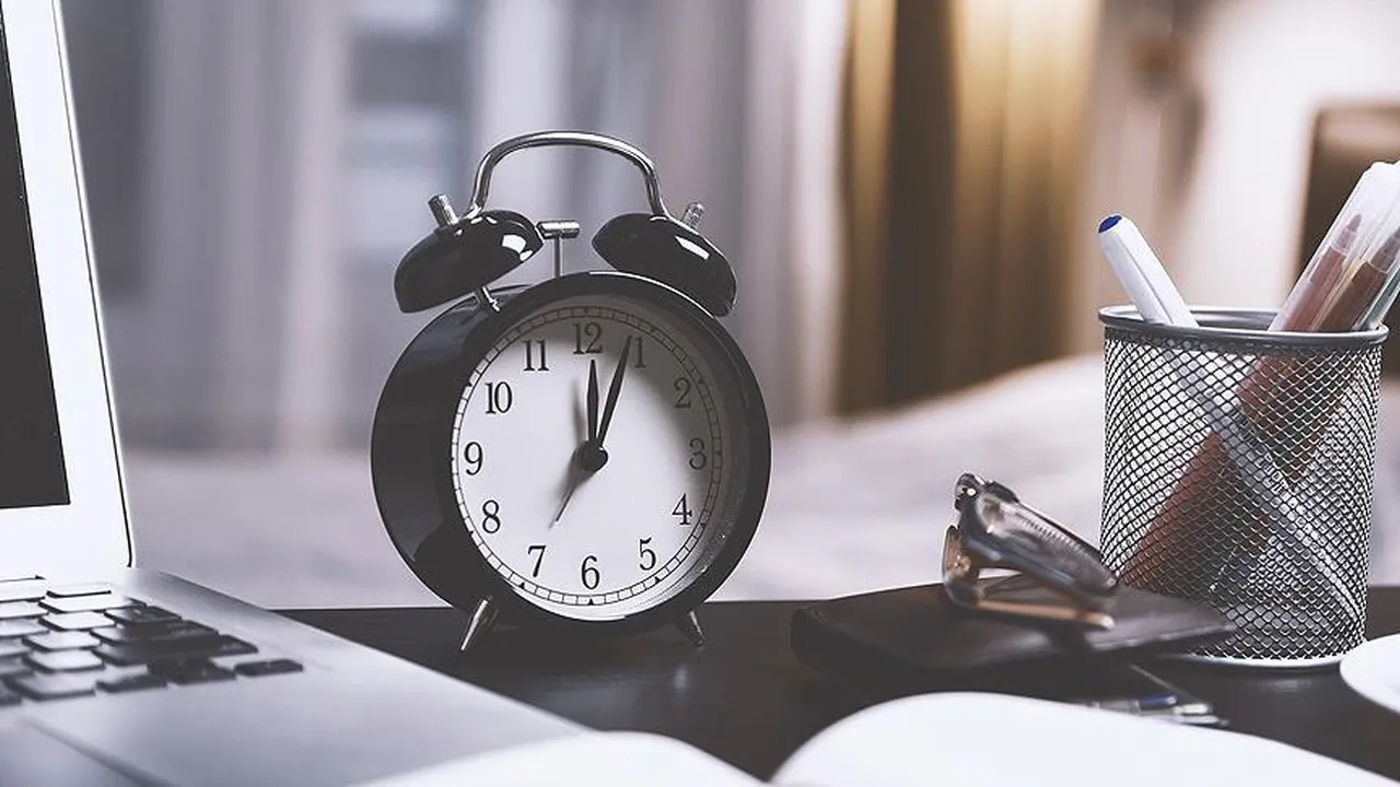 Bugün resmi tatil saat kaçta başlar, mesai ne zaman bitiyor? 19 Mart 2026 çalışma saatleri