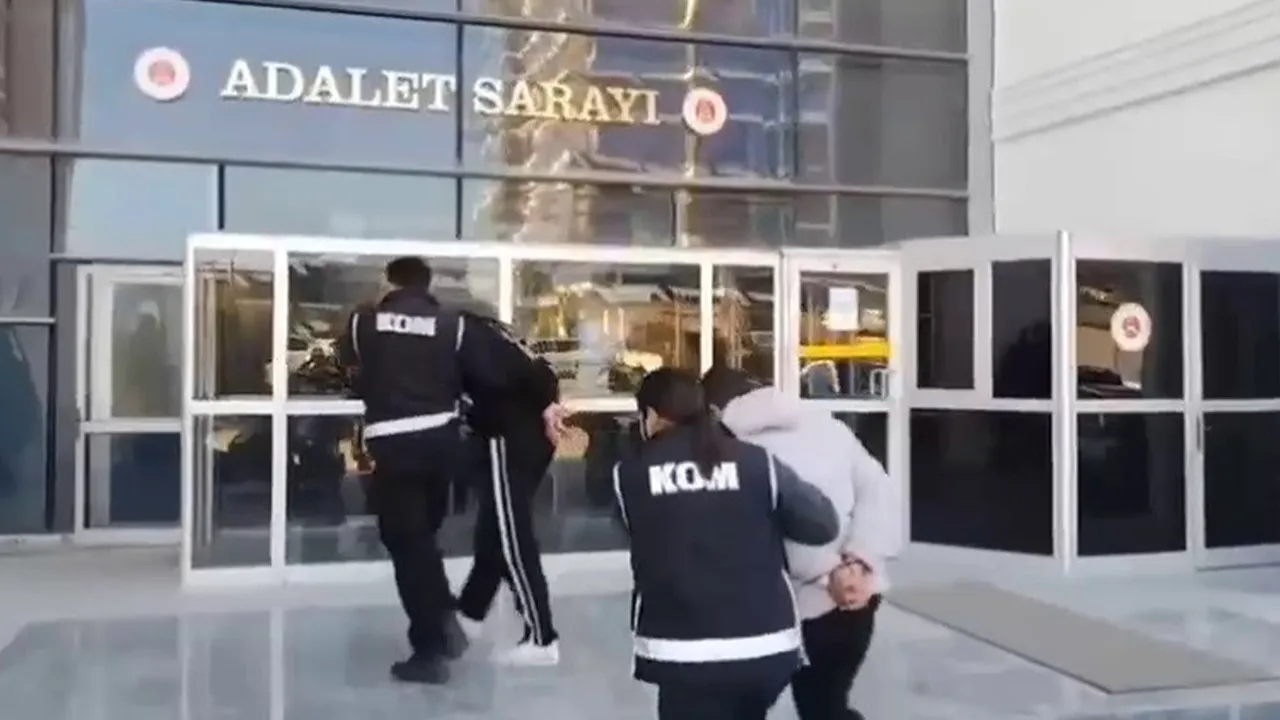 Sahte ‘Daltonlar’ çetesine suçüstü! 5 şüpheli tutuklandı 