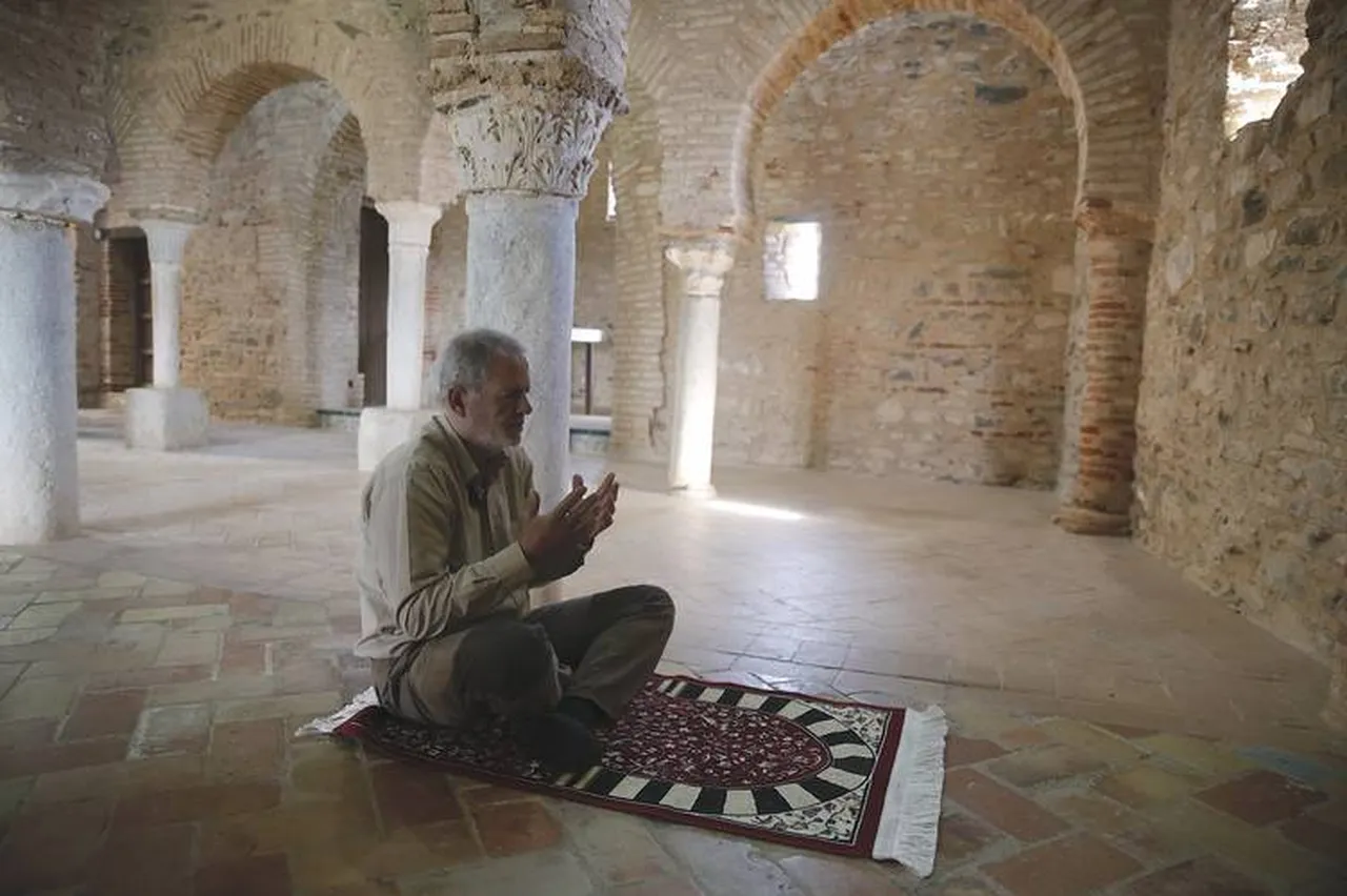 At sırtında Endülüs'ten Mekke'ye giden Mancha: Seyahatimizde Allah’ın yardımı üzerimizdeydi