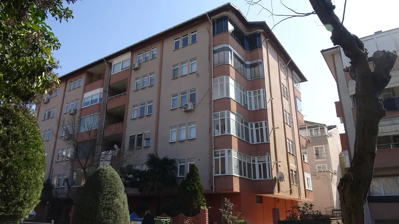 Boğazı kesilmiş halde bulunan Gül Dağ’ın komşuları konuştu: Kimseye kapı açmazdı