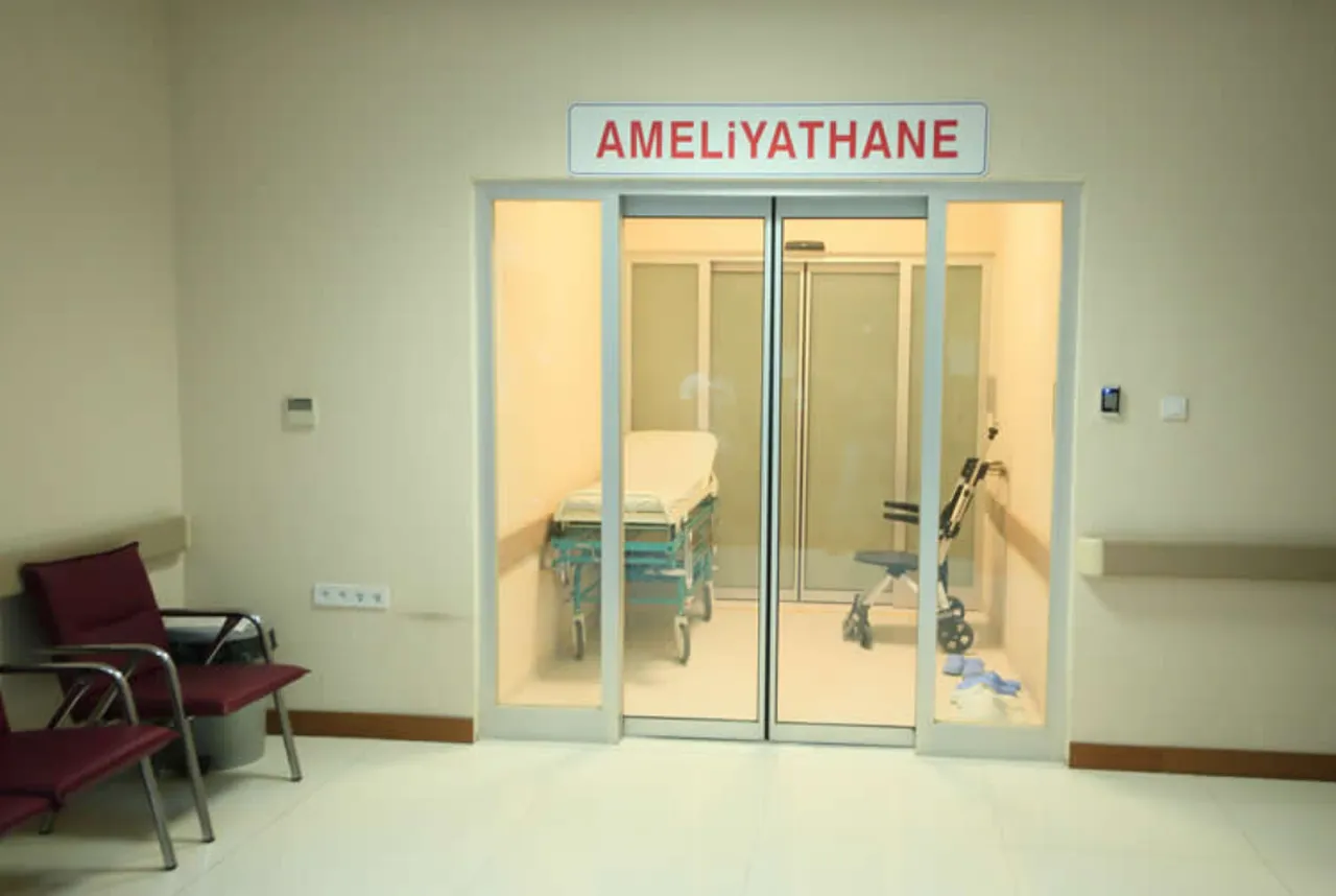 Mide küçültme ameliyatının ardından ölmüştü! 5 sanığa tahliye