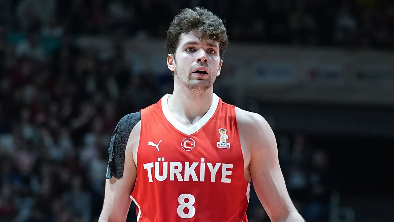 Türkiye, Sırbistan karşısında tur için parkede!