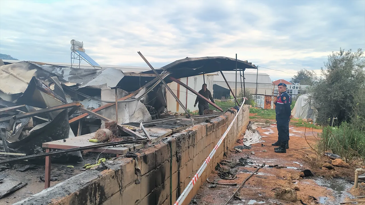 Antalya'da yangın faciası! 5'i çocuk 6 kişi hayatını kaybetti, kahreden detay 