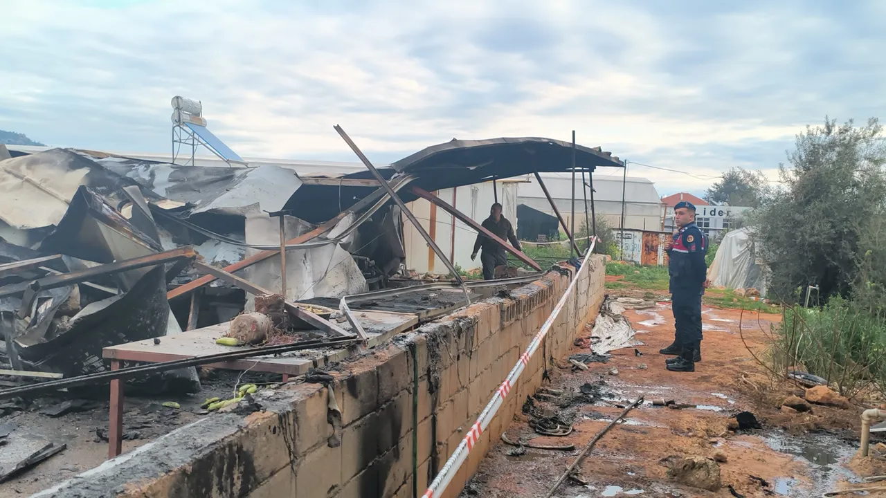 Antalyada yangın faciası! 5i çocuk 6 kişi hayatını kaybetti, kahreden detay