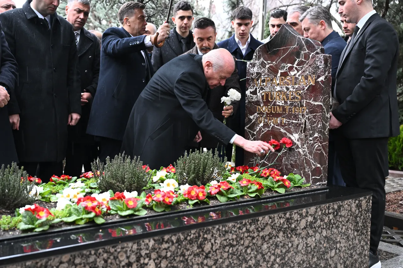 Bahçeli’den bayram ziyaretinde dikkat çeken mesaj: Yeni Türkiye'nin adımları atılacak