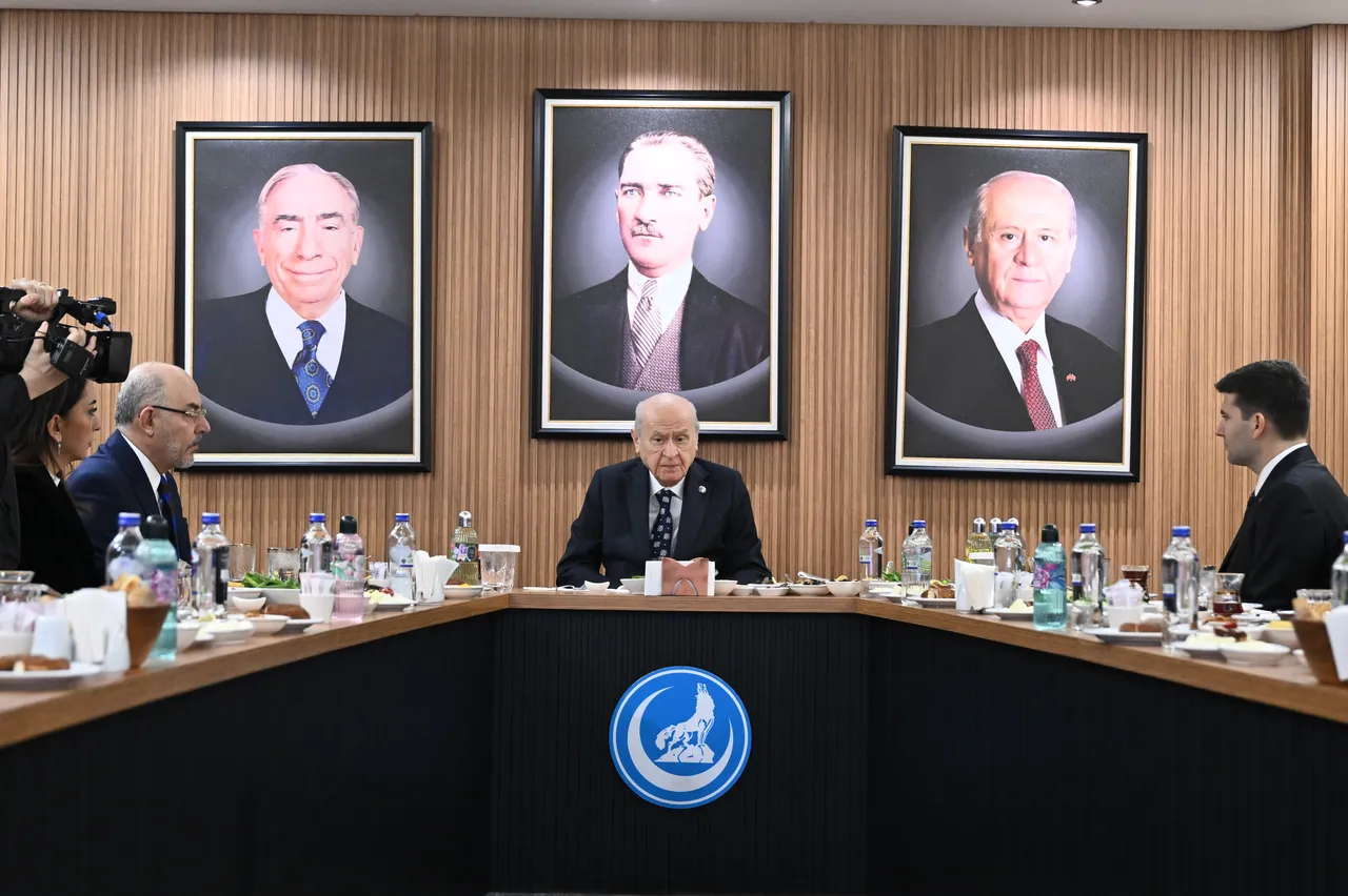 Bahçeli’den bayram ziyaretinde dikkat çeken mesaj: Yeni Türkiye'nin adımları atılacak