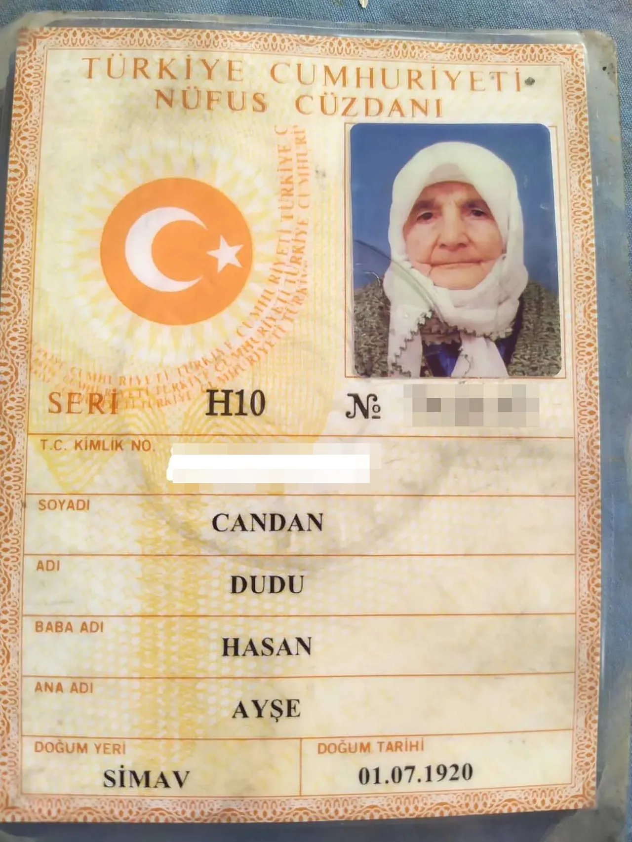 Cumhuriyetin tüm cumhurbaşkanlarına tanık! 106 yaşındaki Dudu Candanın hikayesi