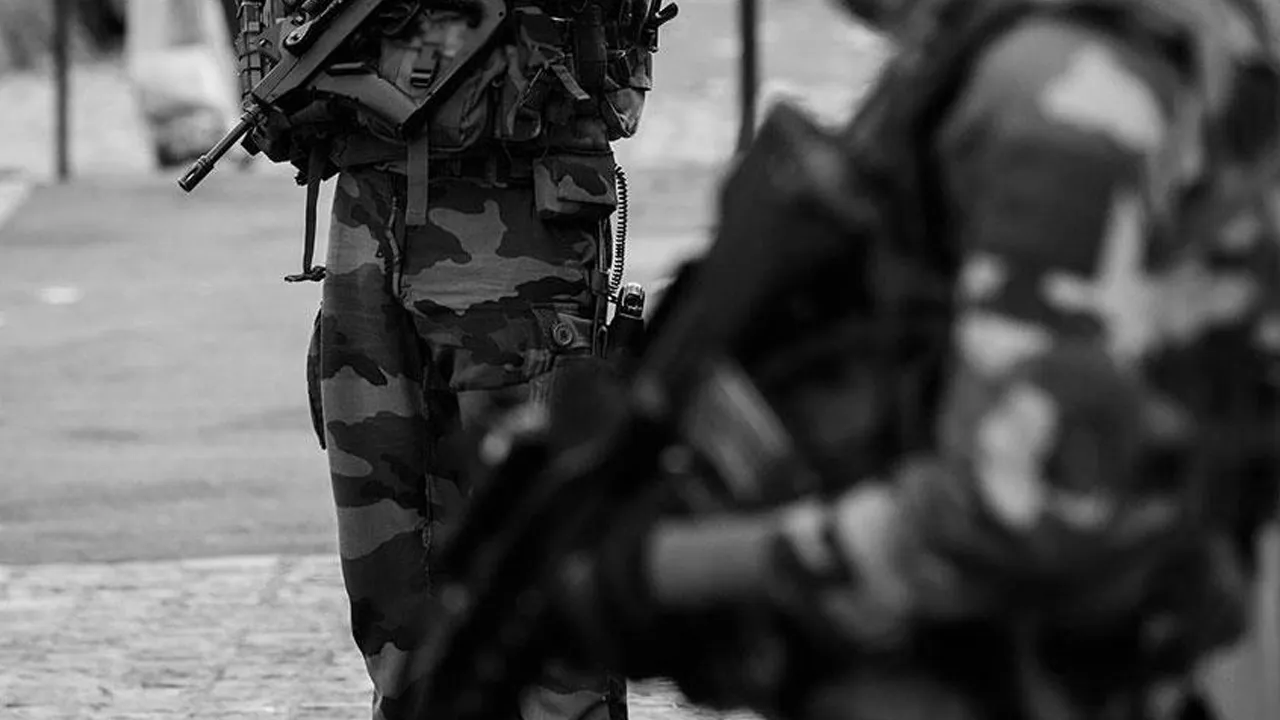 Hürmüz Boğazı gerilimi artıyor! İngiltere, ABD'ye üslerini açtı