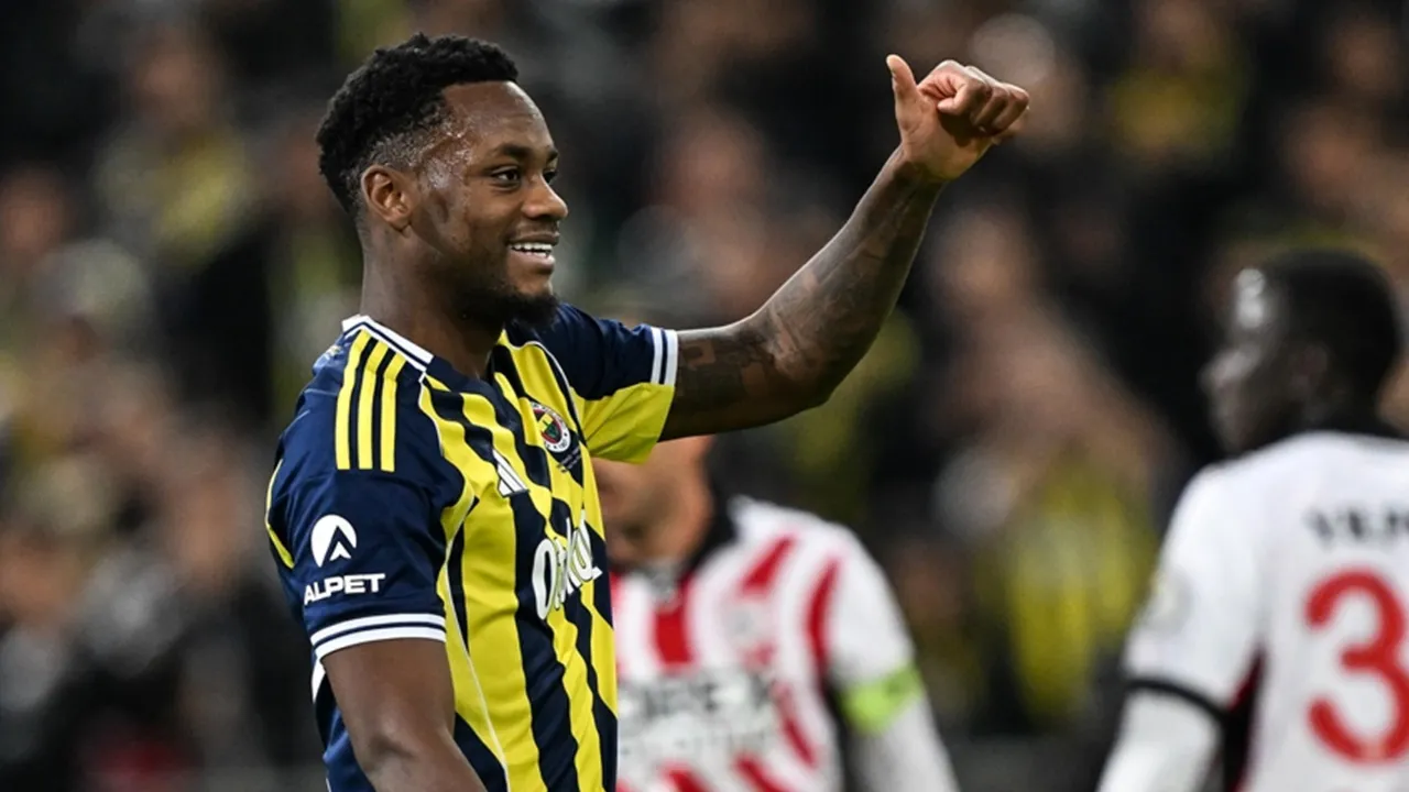 Jhon Duran kararı ülkeyi karıştırdı!