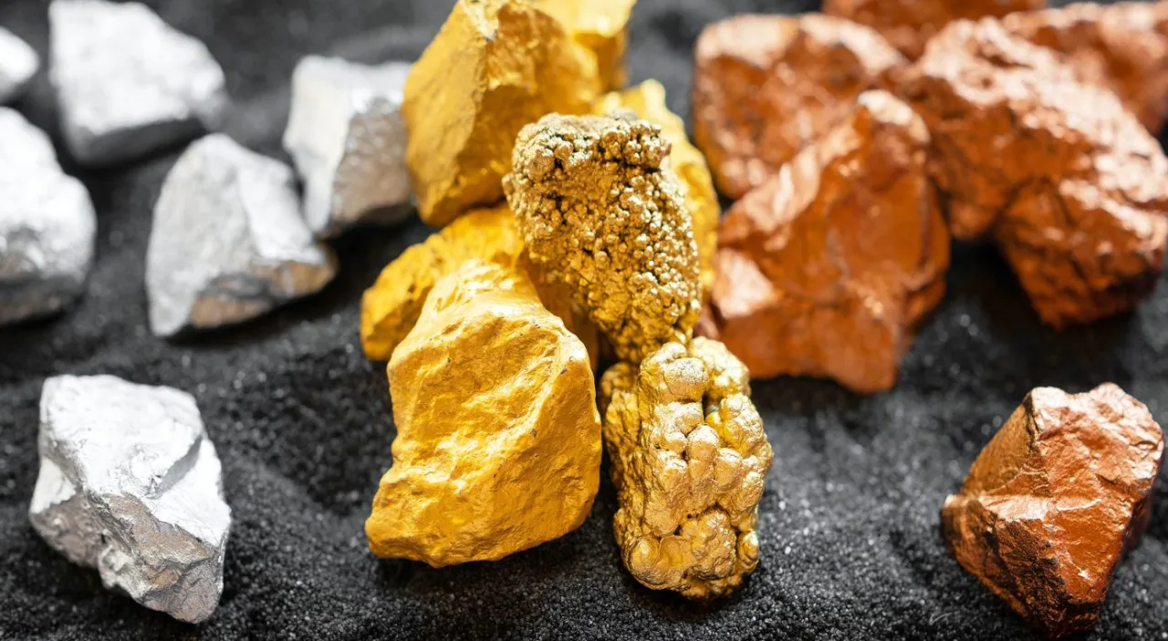 Meğer servetin üzerinde oturuyorlarmış! Son 30 yılın en büyük altın rezervi bulundu: Tam 8 trilyon 500 milyar TL değerinde