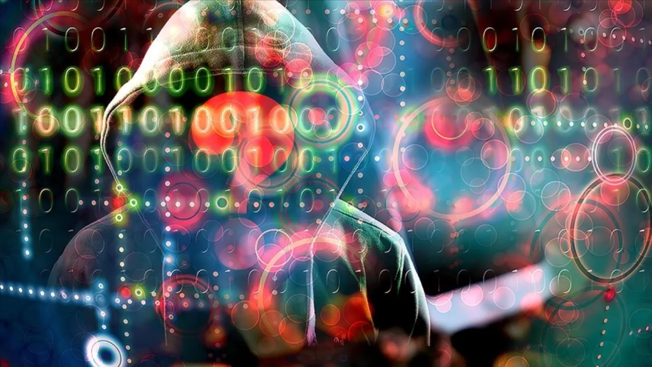 Siber kabus sona erdi! Milyonlarca akıllı cihazı ele geçiren çete çökertildi