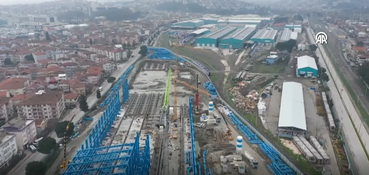 Türkiye’de ilk! 4,5 ayda yüzde 55'i tamamlandı: Hızlı tren fabrikasında geri sayım başladı