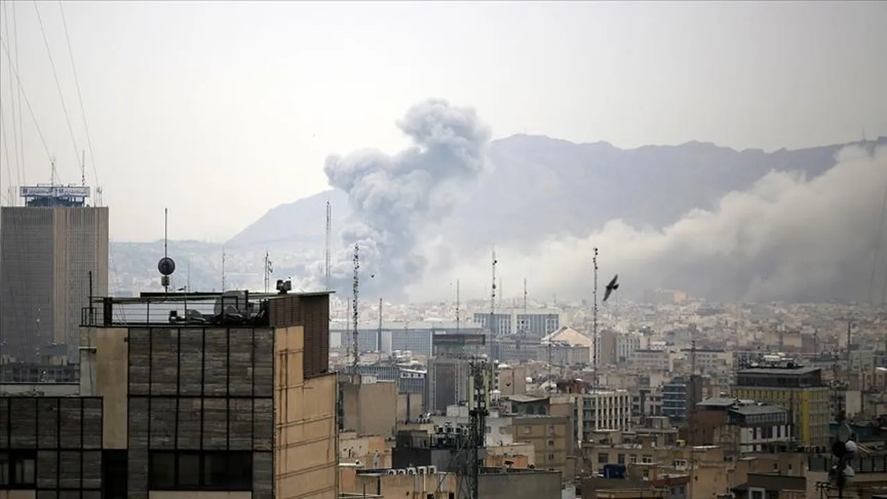 Dinamo'da nükleer tesis hedef alındı! İran füzesi ile çok sayıda kişi yaralandı