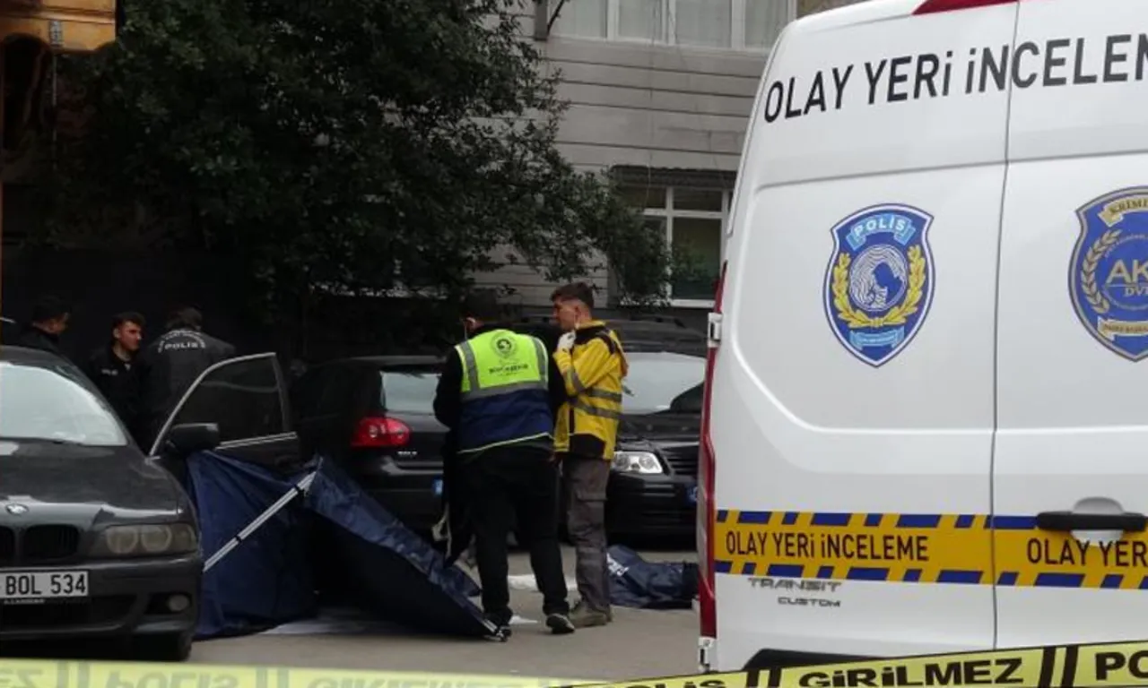 Gece park etti, sabah araçta ölüsü bulundu! Ölen kişi YRP İl Başkanı’nın kardeşi çıktı