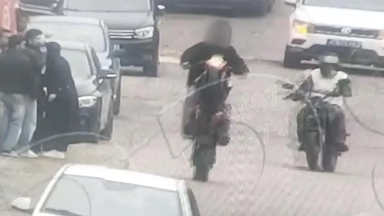 Trafikte yaptığı hareket pahalıya patladı! Motosikletini satsa cezasını ödeyemez