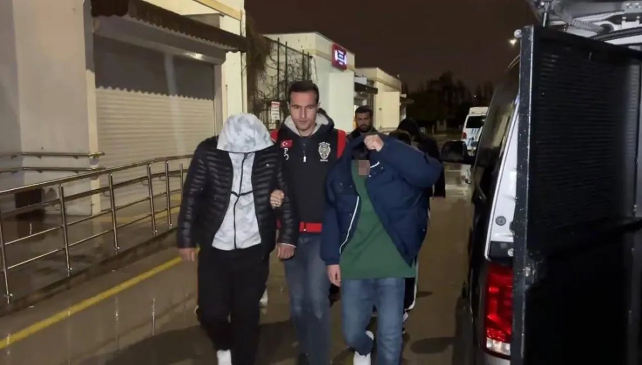 Aldıkları cevap sonrası 4 kardeşe dehşeti yaşattılar! Ölen de öldüren de çocuk