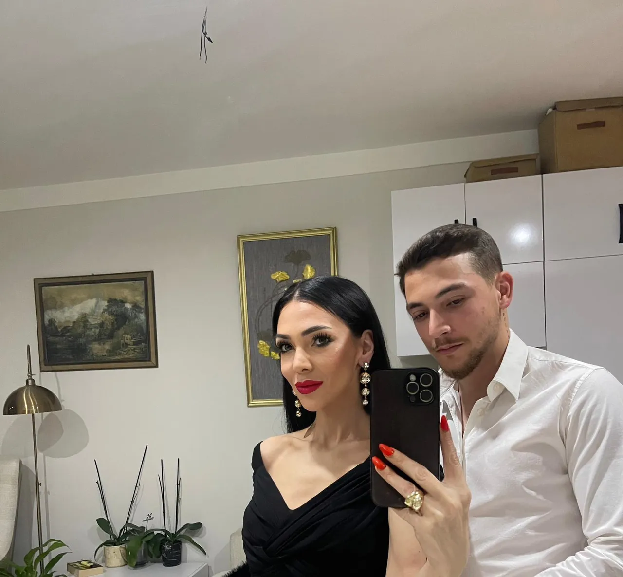 Anne oğula öldüresiye dayak! Sebebi pes dedirtti, o anlar kamerada