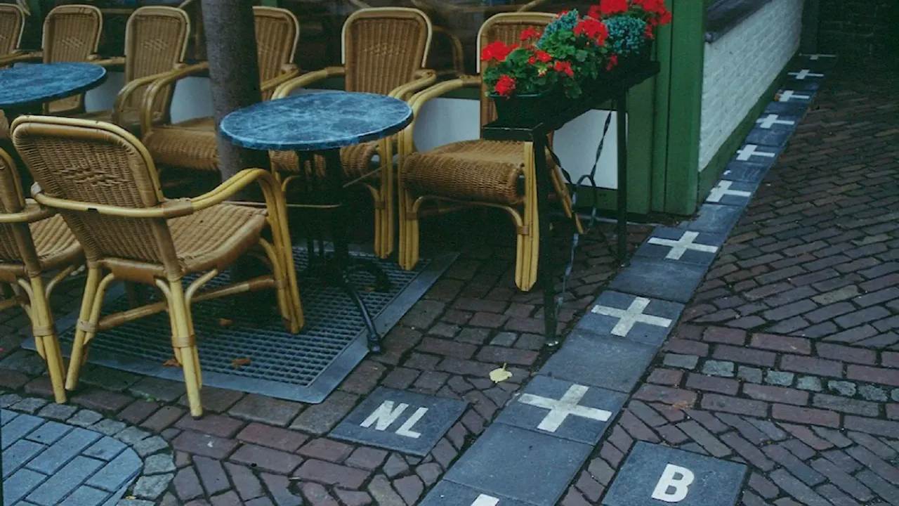 Dünyanın en ilginç noktası! Bu parkta yürürken farkında olmadan 3 ülke geçiyorsunuz!