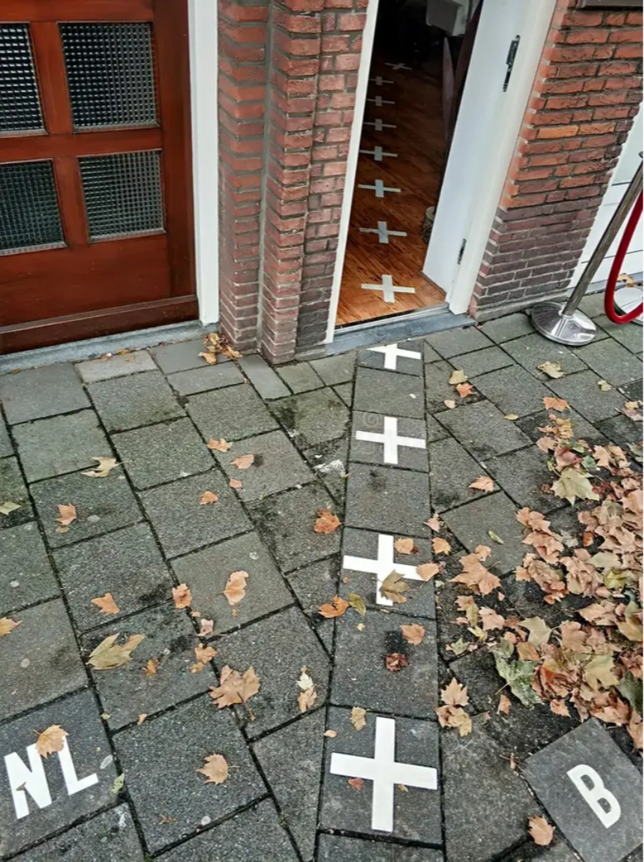 Dünyanın en ilginç noktası! Bu parkta yürürken farkında olmadan 3 ülke geçiyorsunuz