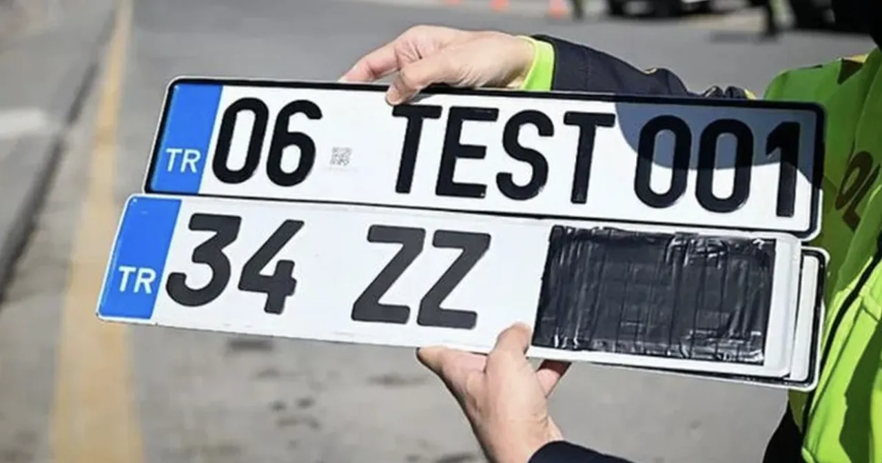 2.167 TL para cezası kesildiği iddia edildi... Dikiz aynasına koku asmak yasak mı?