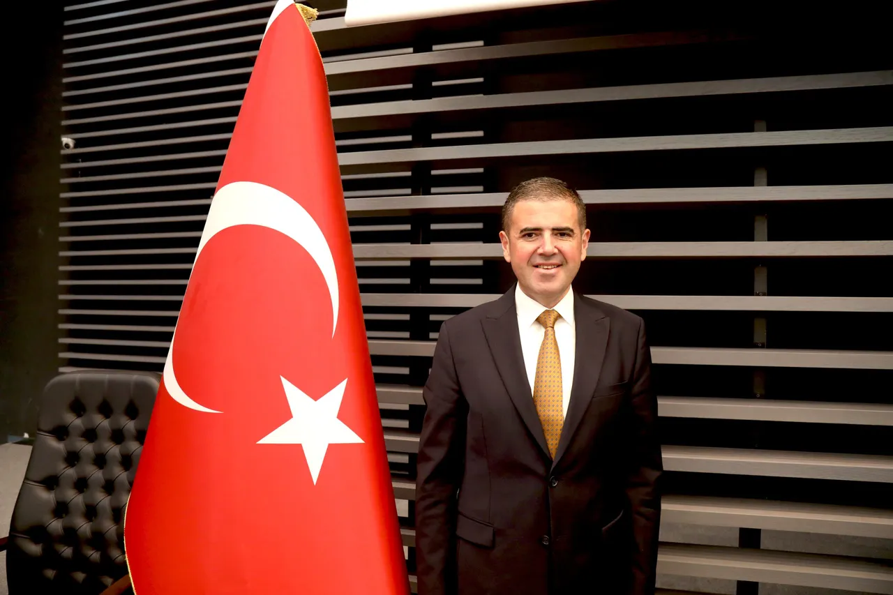 Mezitli Belediye Başkanı Ahmet Serkan Tuncer