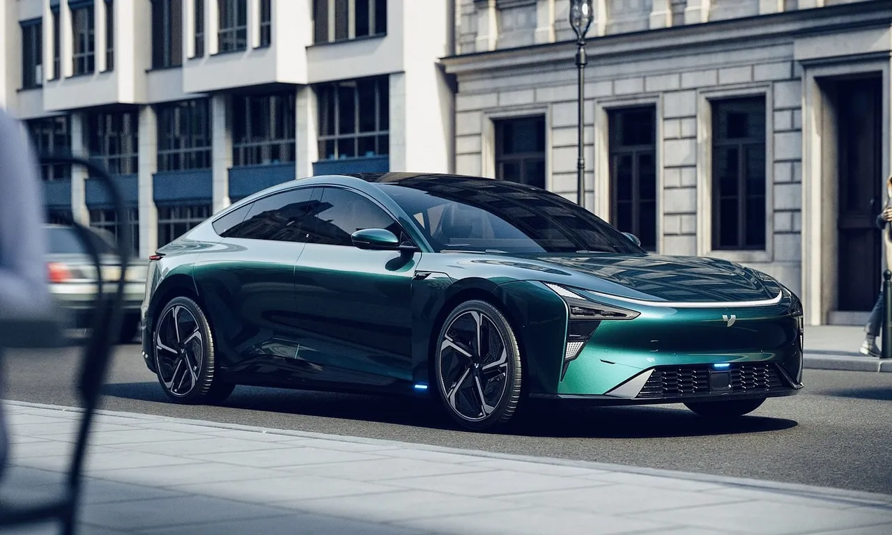 Çin’den 912 beygirlik elektrikli sedan