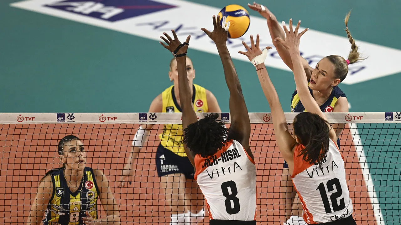 Kupa Voley'de finalistler belli oldu