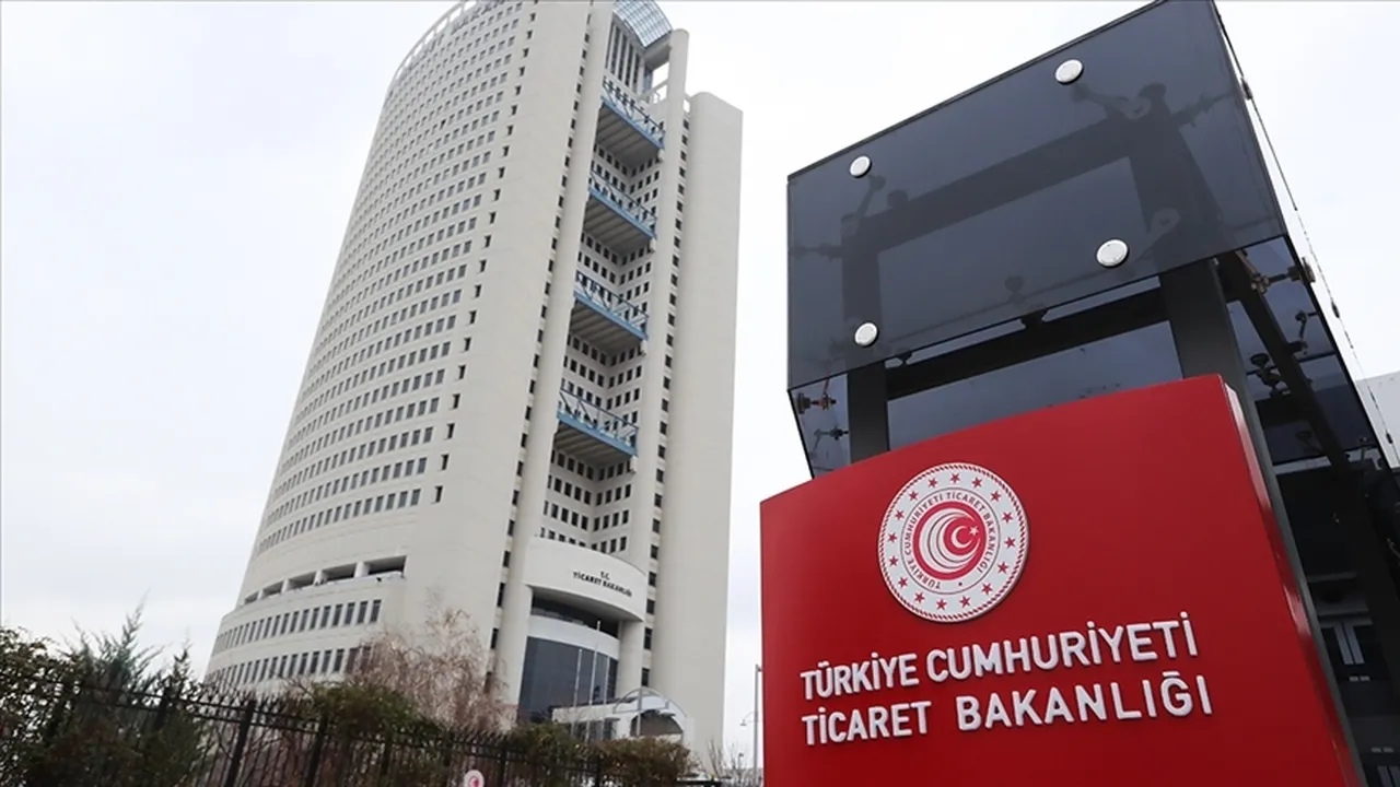 Ticaret Bakanlığı’ndan yabancı plakalı araçlar için yeni hizmet! 90 gün kuralı dijitalde, süre aşımına son