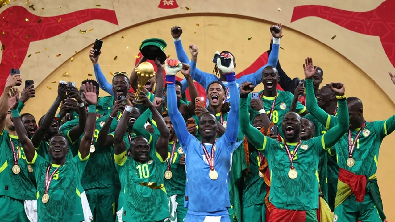 Afrika Kupası el değiştirdi, Senegal harekete geçti
